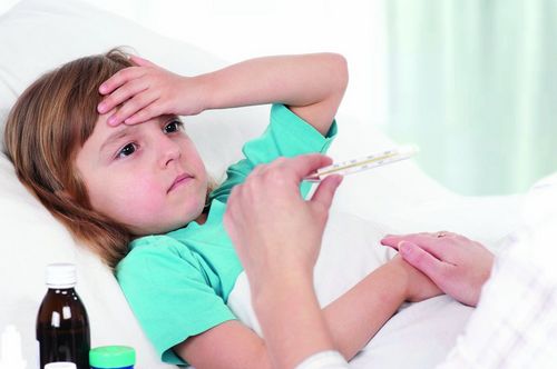 Çocuklarda Aklimatizasyon: belirtiler ve nasıl kaçınılmalıdır?