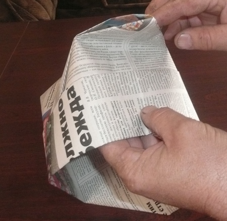 Kendi ellerinizle bir kapağı kağıttan nasıl çabucak ve kolayca çıkarabilirsiniz
