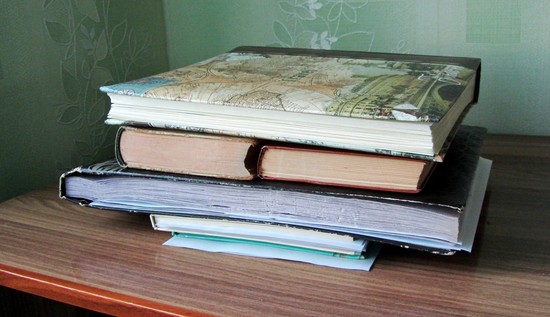 Kendi elleriyle herbaryum ve onun için bir albüm yapmayı öğrenme