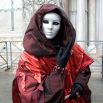 Cadılar Bayramı için kendi elinizle bir maske nasıl hazırlanır? Cadılar Bayramı için kendi elinizle bir maske nasıl hazırlanır?