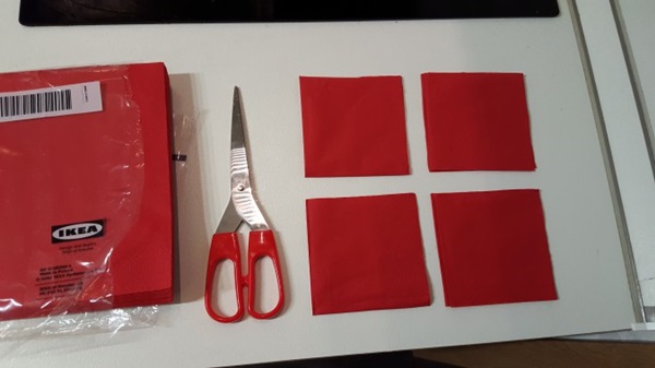 Kendi ellerinizle bir peçeteden gelen gül