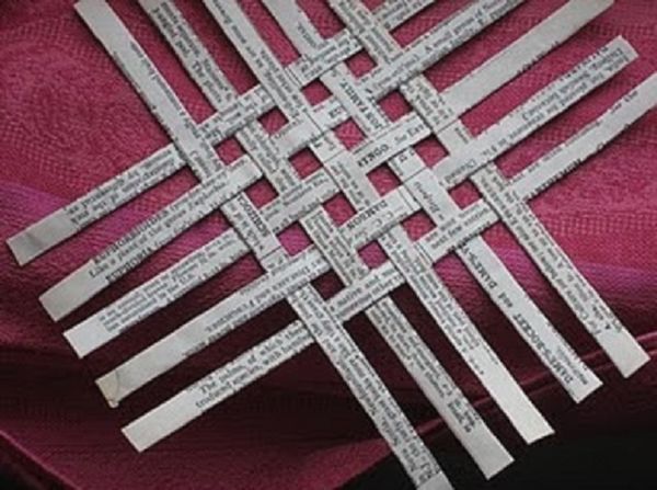 2017 Yeni Yılı için kendi elleriyle kağıtlarla güzel çizgiler - aşamalı diyagramlar ve fotoğraflar. Origami tekniğinde büyük kar taneleri çocukları için master dersleri