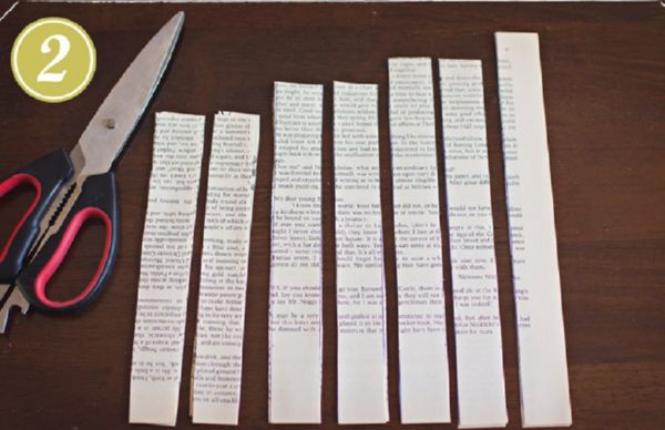2017 Yeni Yılı için kendi elleriyle kağıtlarla güzel çizgiler - aşamalı diyagramlar ve fotoğraflar. Origami tekniğinde büyük kar taneleri çocukları için master dersleri