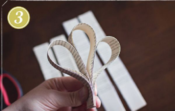 2017 Yeni Yılı için kendi elleriyle kağıtlarla güzel çizgiler - aşamalı diyagramlar ve fotoğraflar. Origami tekniğinde büyük kar taneleri çocukları için master dersleri