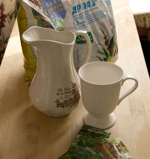 Evde arugula yetiştiriciliği Evde arugula yetiştiriciliği