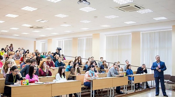 İnternet pazarlamacılığı konulu sergi haftası tamamlandı!