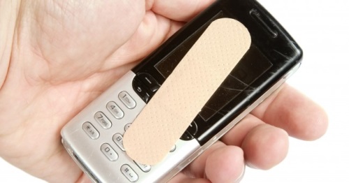 Telefonunuzdan çizikleri nasıl temizleyebilirim?