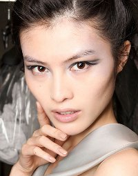 Moda tırnak cilası 2012
