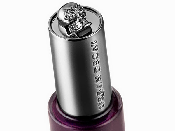 Çıplak lüks: verniklerin koleksiyonu Urban Decay Naked 2016