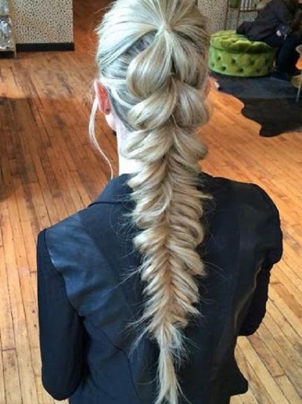 Kendi elleriyle Havai Fişek Yeni Yılı İçin Saç Türü - kısa, orta, uzun saçlar için moda fikirleri, fotoğraf