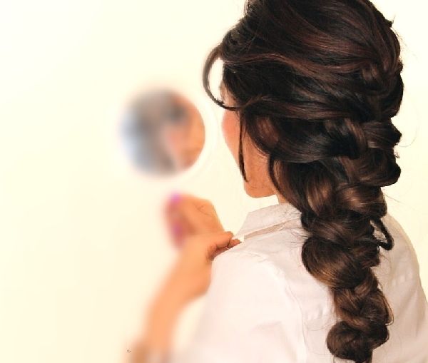 Kendi elleriyle Havai Fişek Yeni Yılı İçin Saç Türü - kısa, orta, uzun saçlar için moda fikirleri, fotoğraf