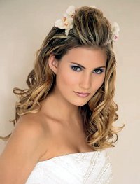 Akan saçlı dudak hairstyles