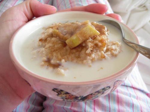 Feijoa nasıl yenilir: feijoa'yı nasıl düzgün yiyeceksiniz