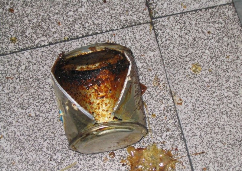 Yoğuşmuş sütü kutuda nasıl pişirirsiniz?