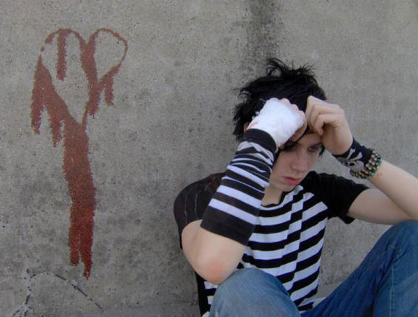 Emo da kim?