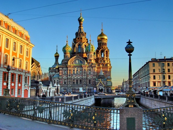 Eylül 2016'da St. Petersburg'daki hava, hidrometeoroloji merkezi tarafından tahmin edilmektedir. Eylül ayındaki St. Petersburg'da hava nasılı?