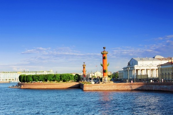 Eylül 2016'da St. Petersburg'daki hava, hidrometeoroloji merkezi tarafından tahmin edilmektedir. Eylül ayındaki St. Petersburg'da hava nasılı?