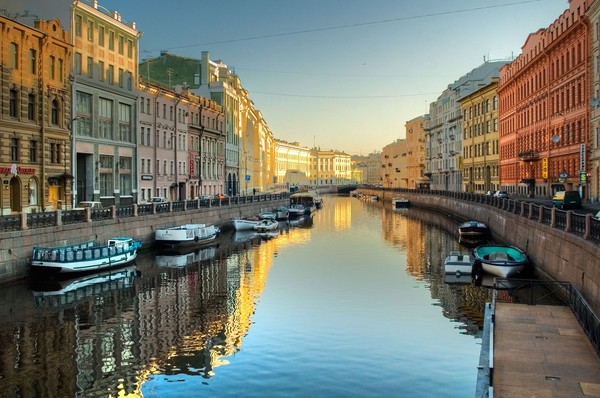 Haziran 2016'da St. Petersburg'da nasıl bir hava bekleniyor