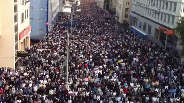 Uraza Bayram'dan Müslümanlara Tebrikler