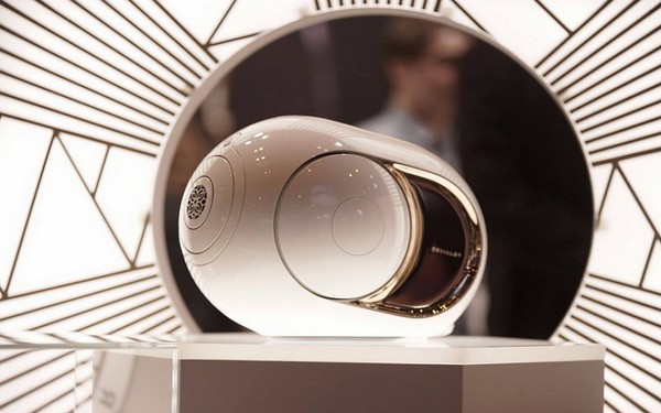 Devrim sesi: kablosuz hoparlör Devialet Gold Phantom