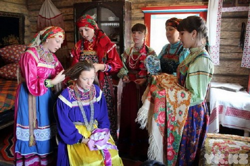 Rus gelenekleri ve gelenek, ritüel ve geleneklerin eşleştirilmesi