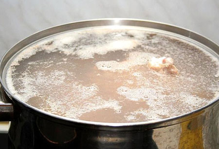 Kokulu tavuk çorbası