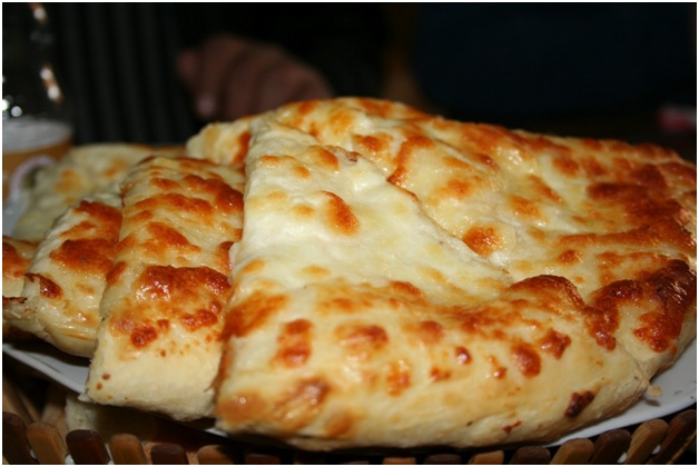 kachapuri ile peynir