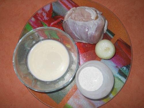 Domuz etini çok süslü bir soslu