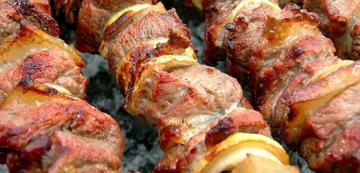 Kuzu shish kebabı nasıl pişirilir