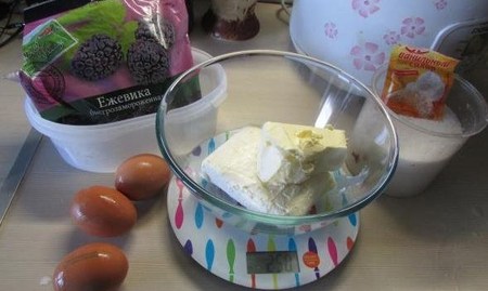 Cappeycakes İçin Bir Krem Nasıl Yapılır: Tereyağı, Çikolata ve Protein Kremi için Tarif