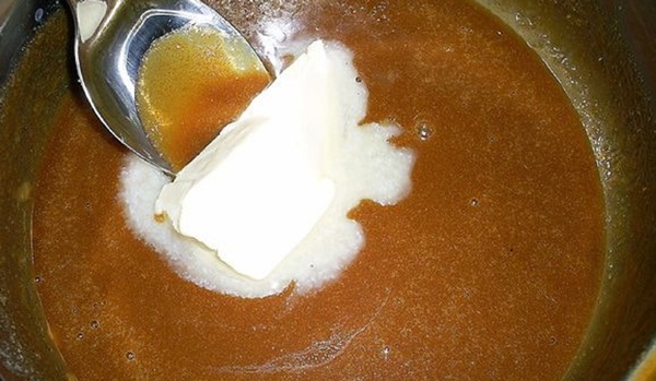 Karamel evde mi