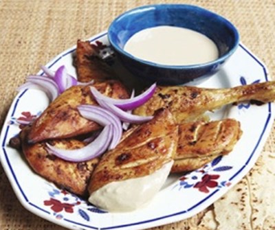 Susam soslu fırında pişmiş tavuk
