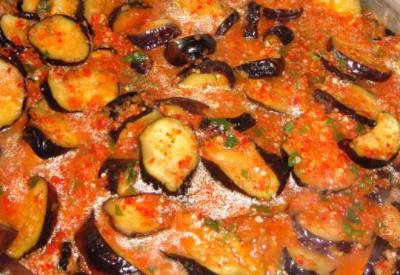 Kış için patlıcan salatası