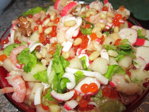 Domatesli karides salatası