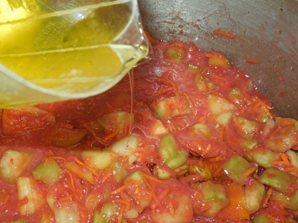 Kış için domates salatası