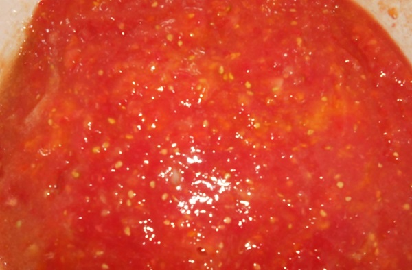 Kış için domates salatası