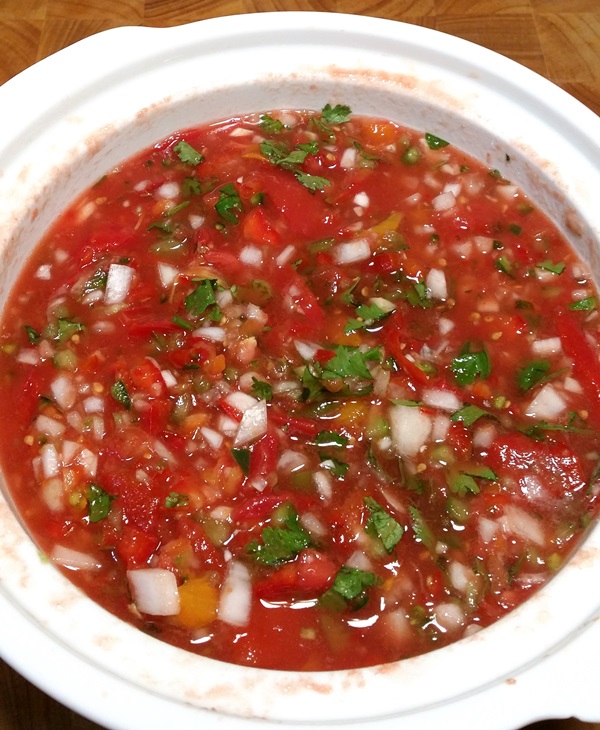 Kış için domates salatası