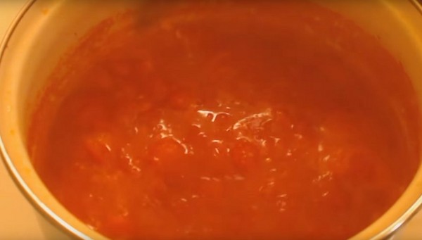 Kış için pirinç ve sebzeli salata. Kışın salata için pirinç ve domates, kabak, havuç tarifi