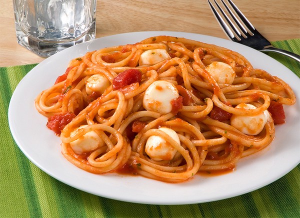 Peynirli spagetti