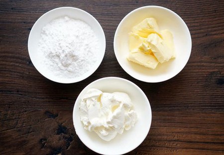 Ekmek peyniri ve kremalı krema, fotoğraflı reçete