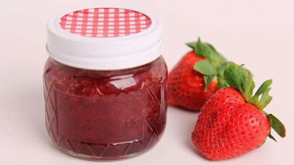 Kış için çilek jöle, yemek tarifleri