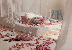 Romantik Yatak Odası Dekoru
