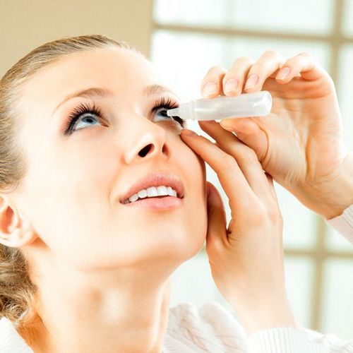Gözler için vitaminler: damla halinde ve tabletlenmiş